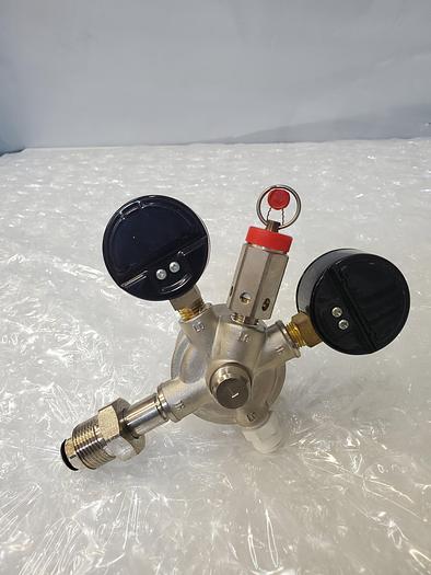 Used MICRO MATIC 250510-0292 GAS REGULATOR