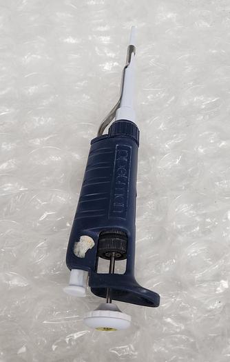 Used Gilson Pipetman P2 Model Single Channel Classic Pipettes