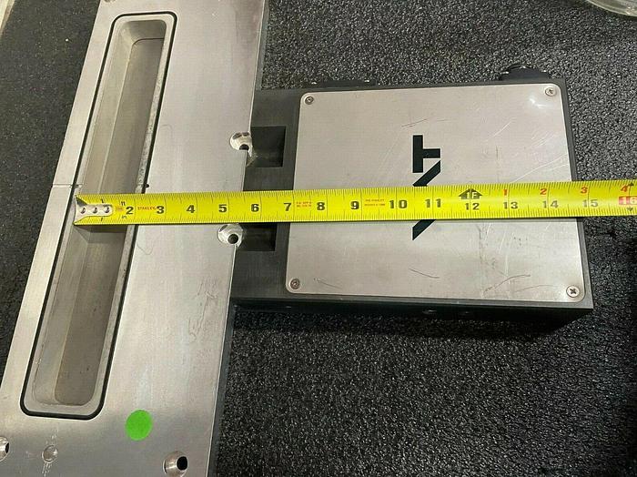 Used VAT Rectangular Wafer Transfer Vacuum Gate Valve
