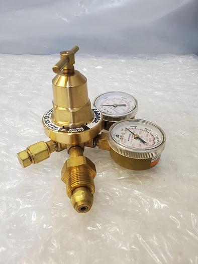 Used RADNOR R250-500-580 NITROGEN GAS REGULATOR