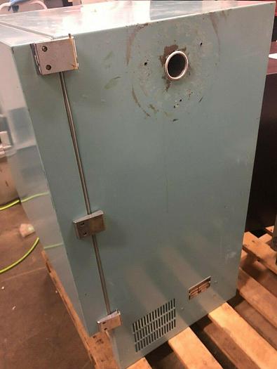 Used BLUE M 0V-490A-2