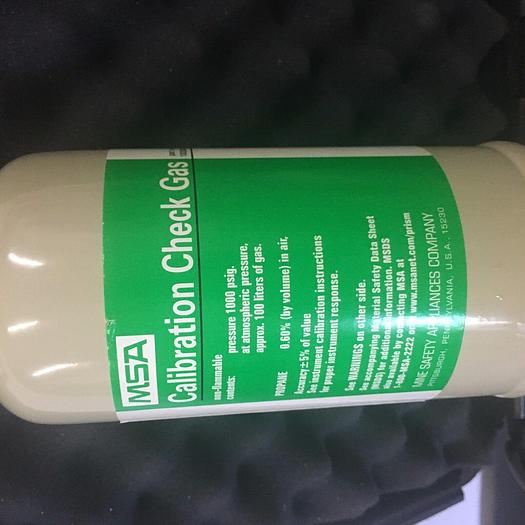 Used Calibration Check Gas with Flow Control regulator 467896
