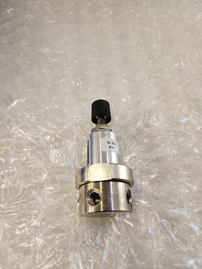 Used PORTER INSTRUMENT COMPANY 8286 PRESSURE REGULATOR