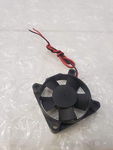 Used SUNON KDE0545PFB1-8 FAN