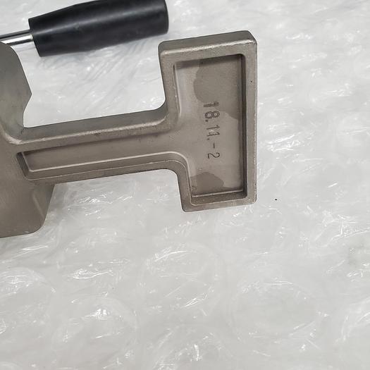Used HANDLE ADAPTER  TOOL MODEL HOT 18.11.-2