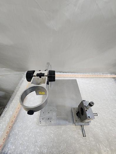 Used OLYMPUS TOKYO MICROSCOPE HEAD 341848 UNIT WITH MICRO CONTROLE MOUNT