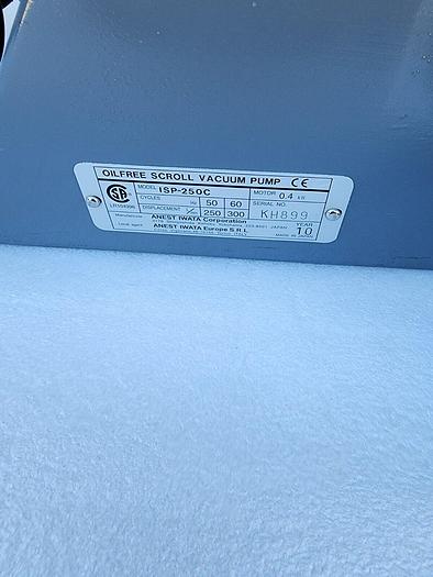 Used SCROLL MEISTER OIL FREE SCROLL VACUUM PUMP ISP-250C