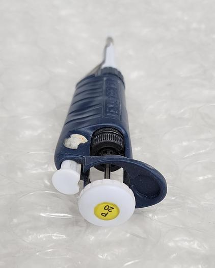 Used Gilson Pipetman P2 Model Single Channel Classic Pipettes