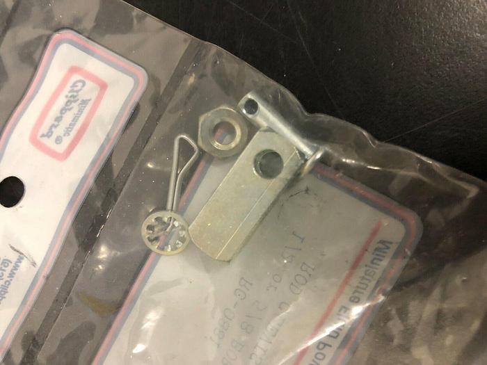 Used CLIPPARD CB-0895 QT 2  RC-0881 QTY 3