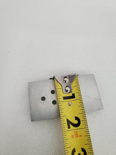 Used ALUMMINUM METAL MOLDINGS