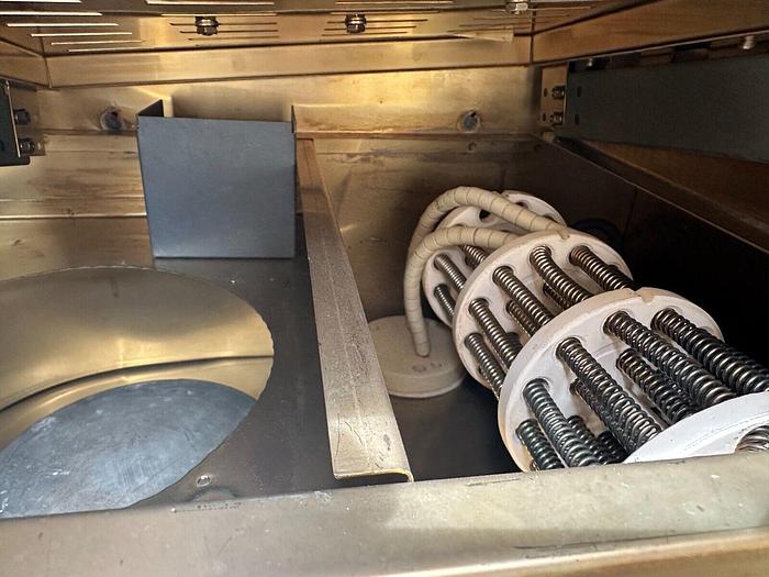 Used BLUE M ELECTRIC OVEN MP-146C-WAS CHAMER SIZE: 14"W x 14"H x 14"D