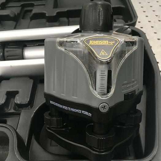Used JOHNSON ROTARY LASER LEVEL KIT 40-0918