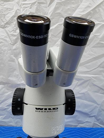 Used WILD HEERBRUGG MICROSCOPE WITH 2 EYEPIECES ESD22