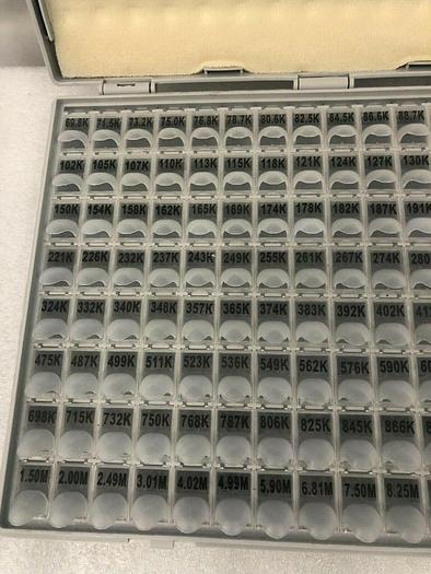 Used RESISTOR SUPERKIT R0402-1%
