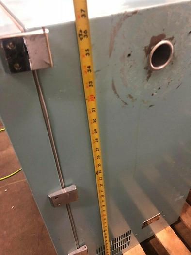 Used BLUE M 0V-490A-2