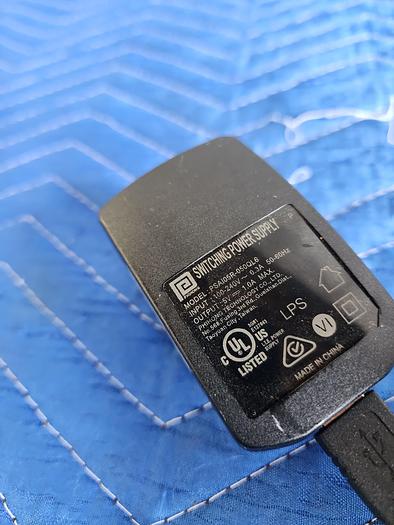 Used PHIHONG PSAI05R-050QL6 SWITCHING POWER SUPPLY