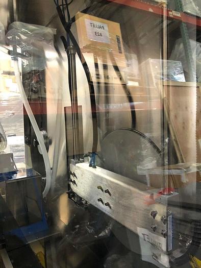 Used MBRAUN GLOVE BOX