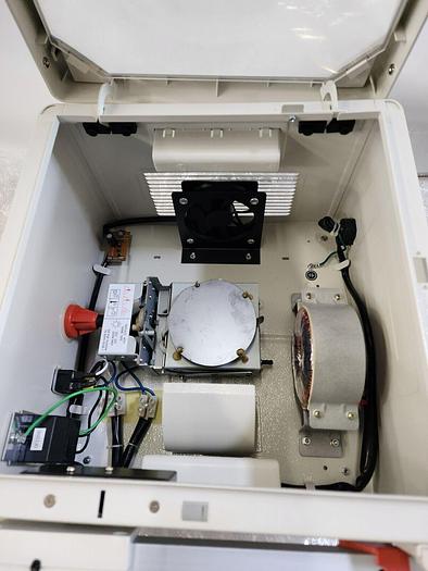 Used 3M 1608 OVERHEAD PROJECTOR