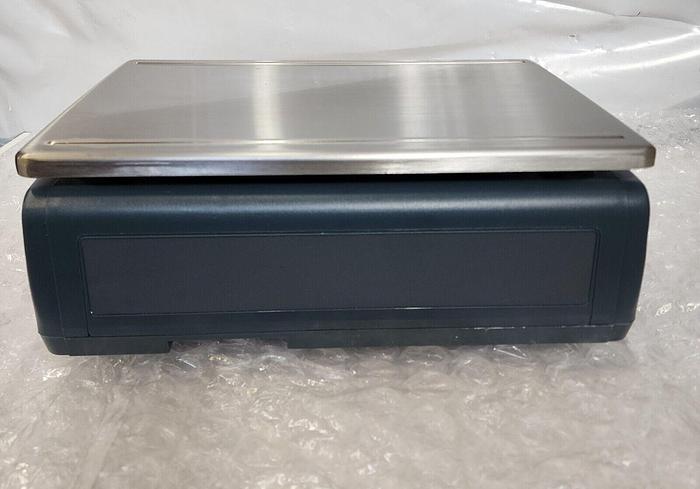 Used ULINE H-5819 SCALE