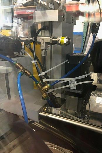 Used MBRAUN GLOVE BOX