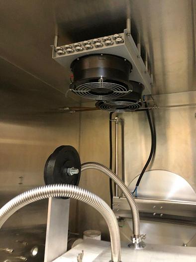 Used MBRAUN GLOVE BOX