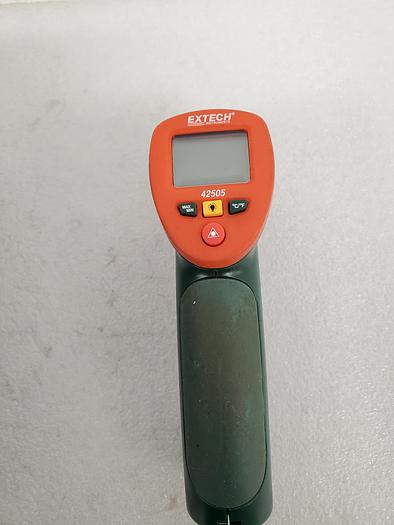 Used EXTECH 42505 THERMOMETER