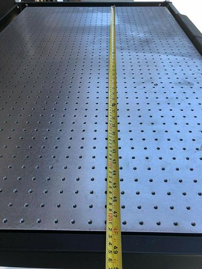 Used NEWPORT SG-30X48-2 (VH3048W-OPT) ISOLATION TABLE