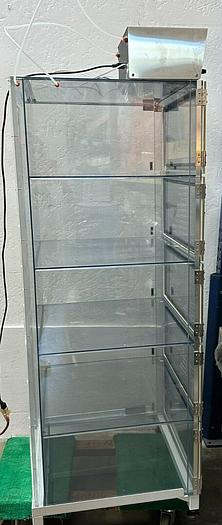 Used TERRA UNIVERSAL WAFER BOX DESICCATOR FOR 200MM WAFERS 9130-25A