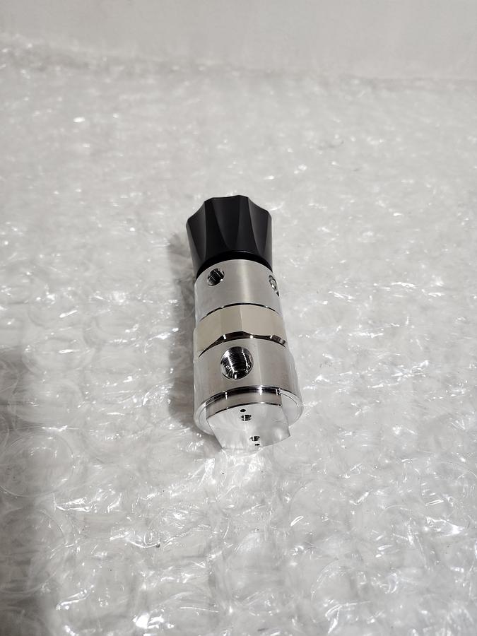 Used TESCOM PRESSURE REGULATOR 64-2860KA420-036