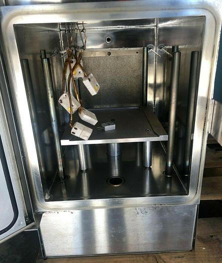 Used YES READRITE OVEN YIELD ENGINEERING SYSTEM