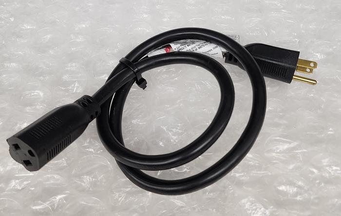 Used POWER ADAPTER 213349-009 HPI 1218