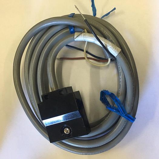 Used BANNER SE61R 26128 PHOTOELECTRIC RECEIVER SENSOR
