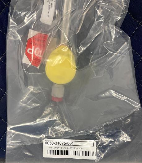 Used 0050-31075 001 WELDMENT, DUAL BARATRON, VCR