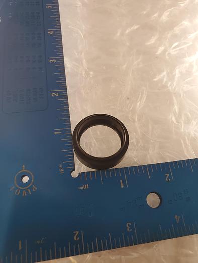 Used THORLABS SM1L03 RETAINING RING