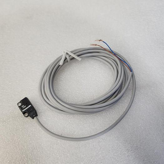 PANASONIC EX-11BD AND EX-11P PHOTOELECTRIC SENSOR