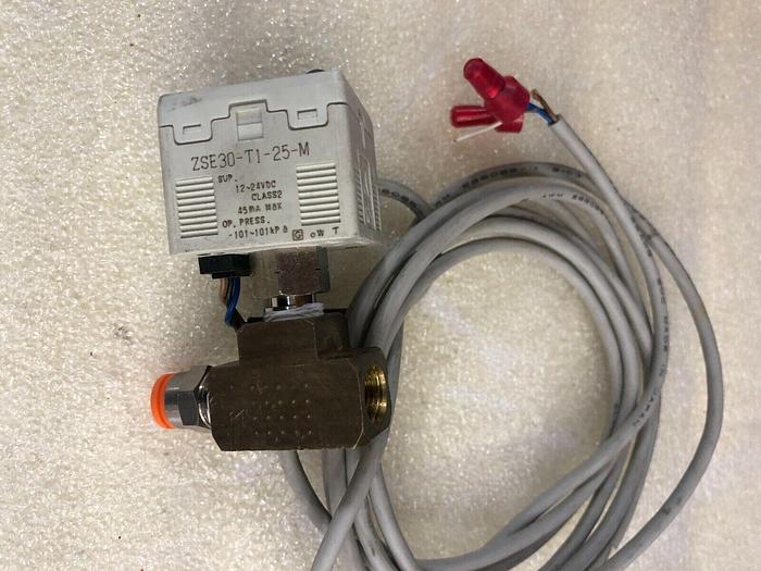Used SMC PRESSURE KPA ZSE30-T1-25-M