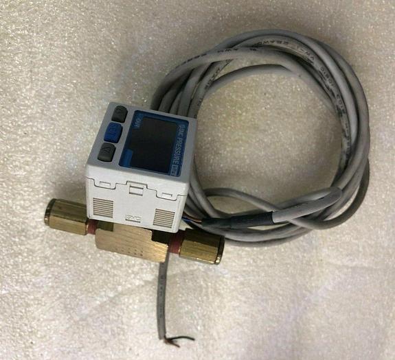 Used SMC PRESSURE KPA ZSE30-T1-25-M
