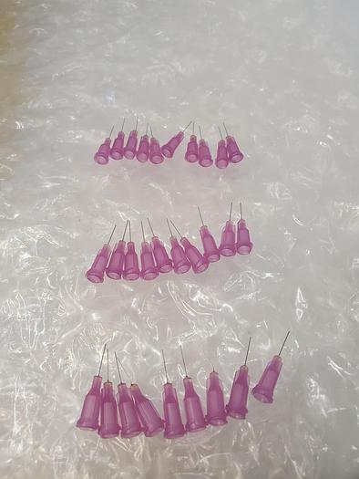 Used NORDSON EFD 7018433 FLUID DISPENSING TIPS