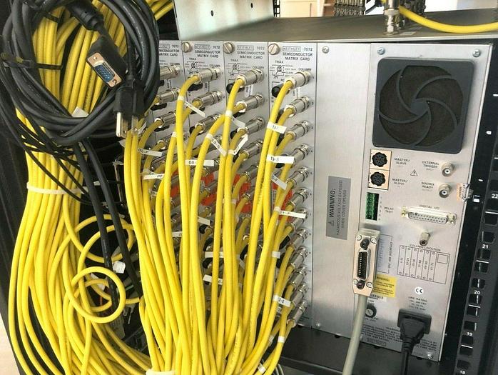 Used KEITHLEY 707A SWITCHING MATRIX WITH 7072 SEMICONDUCTOR MATRIX CARD plug ins
