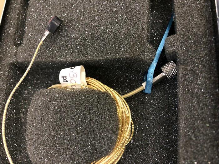 Used SE LABORATORIES INC. PLEZOELECTRIC ACCELEROMETER 2250A-10