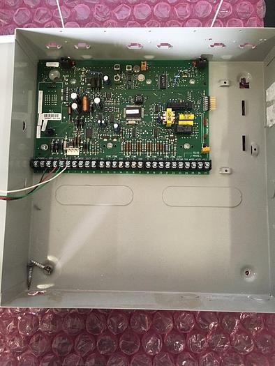 Used SECURITY FIRE & BURGLARY WARNING SYSTEM CONTROL UNIT WITH EDISON SECURITY KEYPAD