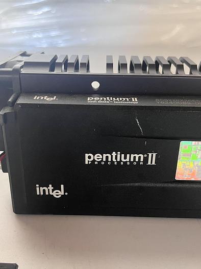 Used INTEL PENTIUM II CHIP 89504