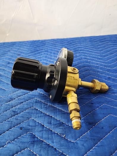 Used VICTOR ELC4-325-580R HEAVY DUTY INERT GAS LIQUID CYLINDER REGULATOR