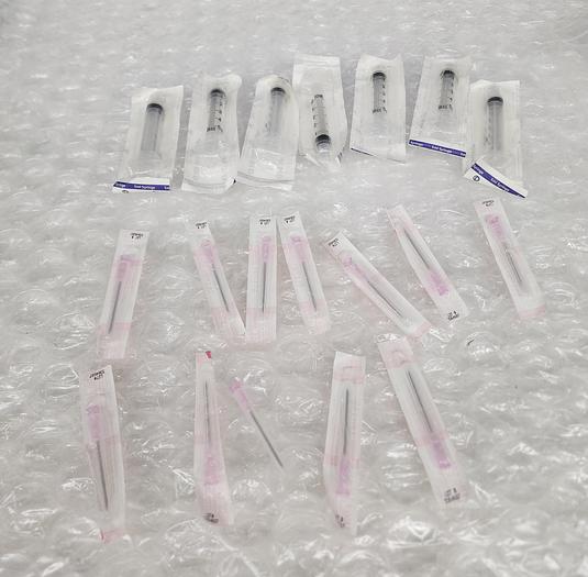 BD 5ML SYRINGE AND 305196 BD 18G 1.5 PRECISION GLIDE NEEDLES