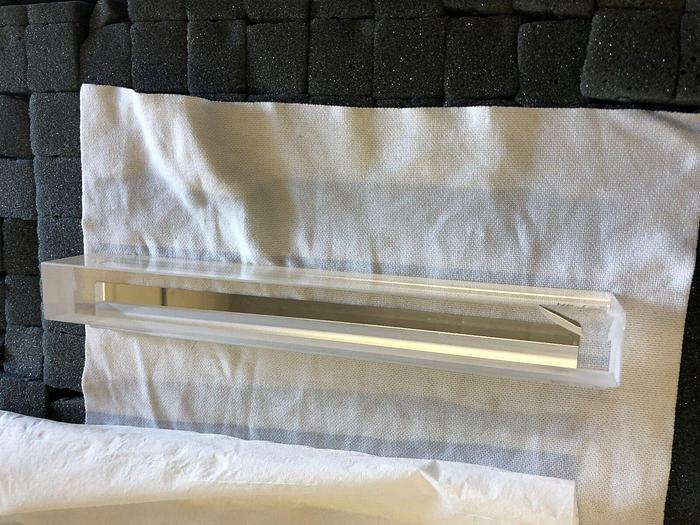 Used Stepper, Ultratech 6'' Chuck with Mirrors corts