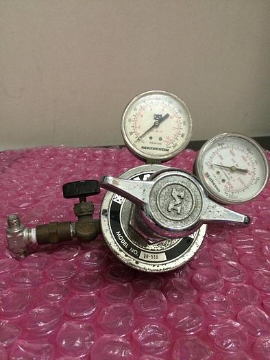 Used MATHESON 8H-580 GAS REGULATOR