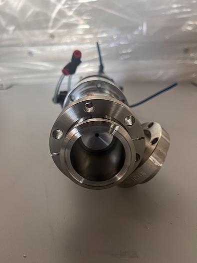 Used INFINICON PRESSURE CONVERTER VALVE SYSTEM