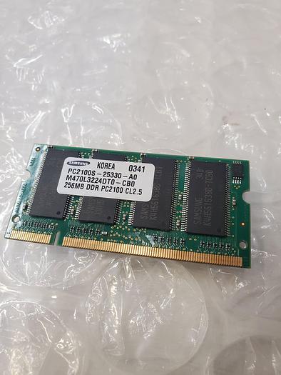 Used SAMSUNG M470L3224DT0-CB0 256MB MEMORY