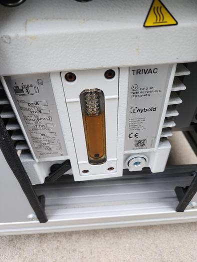 Used LEYBOLD D25B TRIVAC ROTARY VANE PUMP