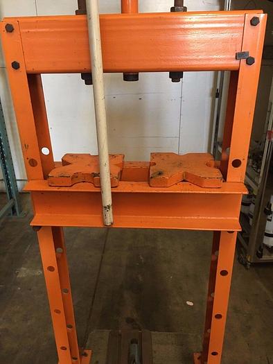 Used 12 TON SHOP PRESS